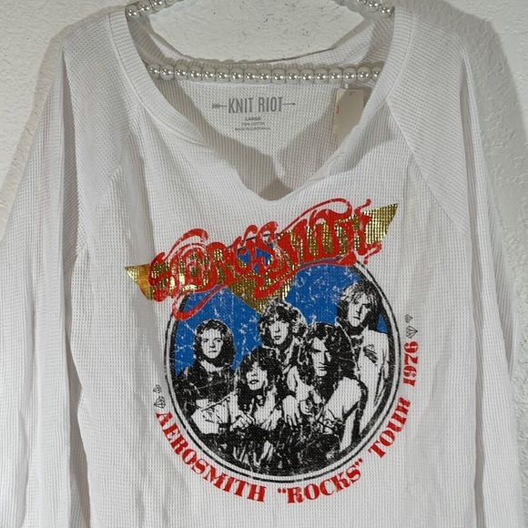 Knit Riot by Victorias Secret PINK Aerosmith Slit Neck Thermal Top White Large - Picture 3 of 9